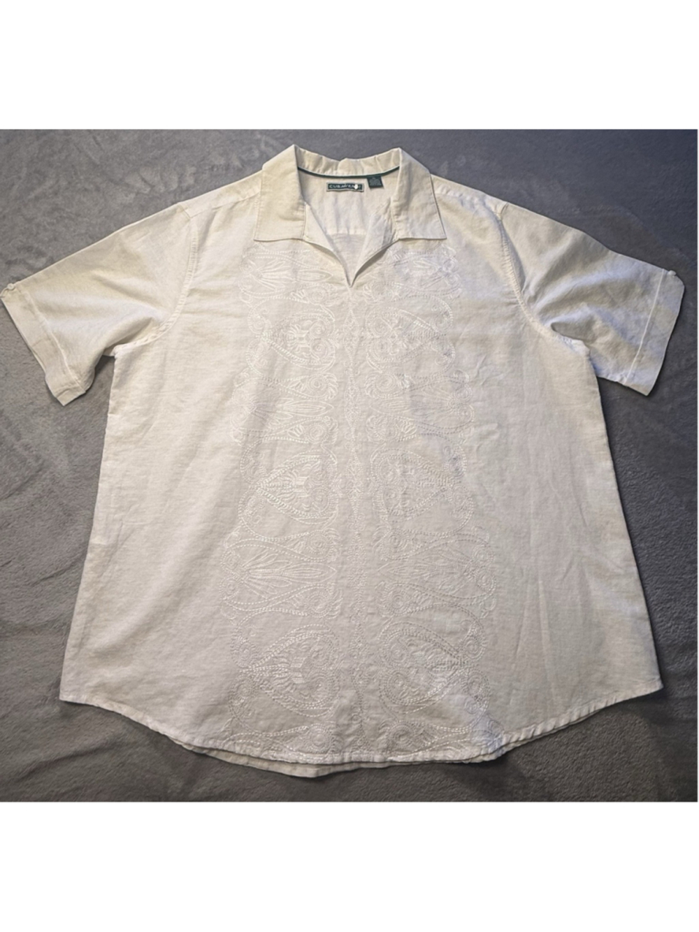 Cubavera Classic Fit White Men’s Embroidered TrimGuayabera Size XL